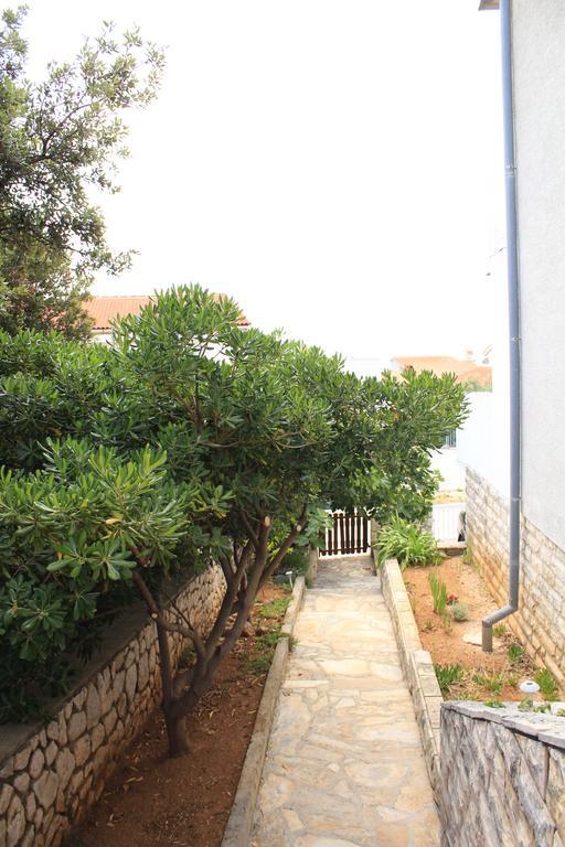 Apartments Baka Jelka Mandre Exterior photo